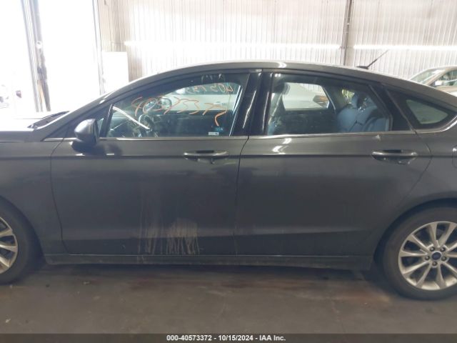 3FA6P0H71HR112377 Ford FUSION SE