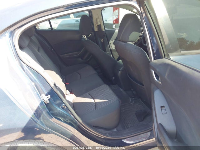 JM1BM1V72E1202185 Mazda Mazda3 I Touring
