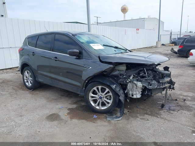 Ford ESCAPE SE 2019 1FMCU9GD4KUA36005 Image 1