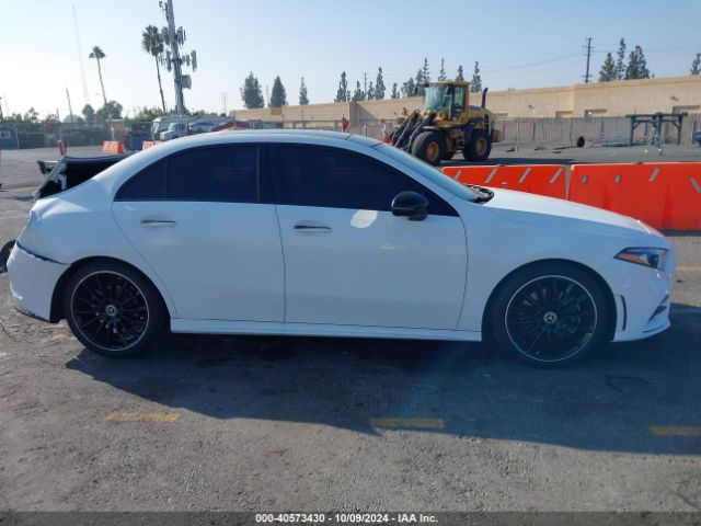 W1K3G4EB4LJ212432 Mercedes-Benz A 220
