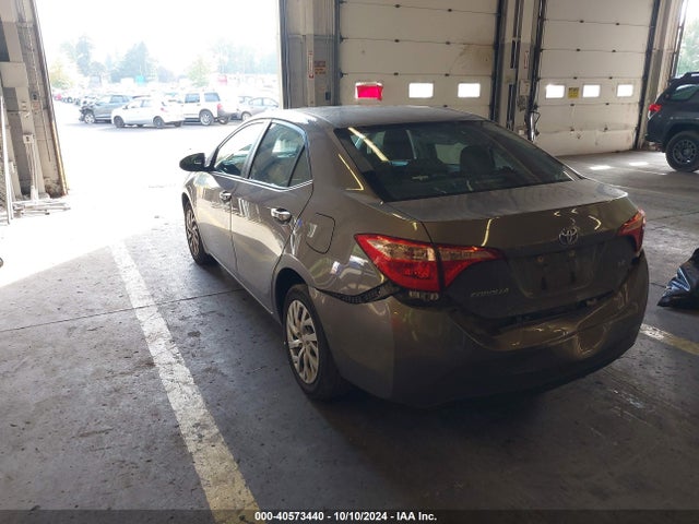 Toyota COROLLA LE 2017 2T1BURHE4HC759530 Image 3