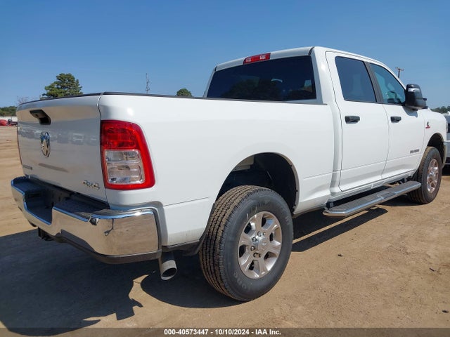3C6UR5DL5RG311240 RAM 2500 Big Horn  4x4 6'4 Box