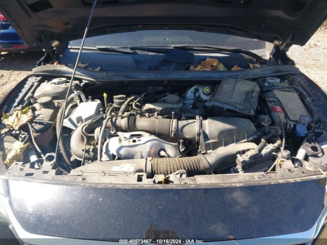 SJKCH5CR1HA020645 Infiniti Qx30 Premium