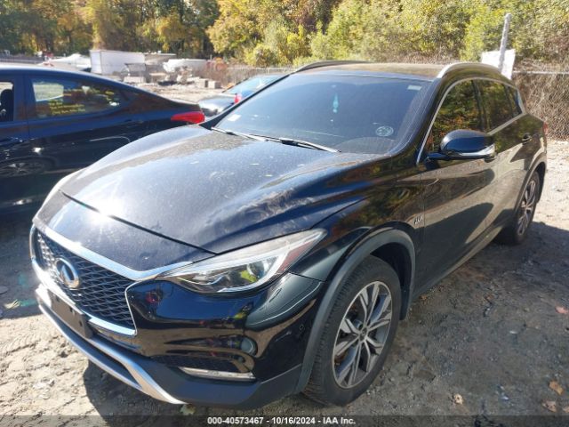 SJKCH5CR1HA020645 Infiniti Qx30 Premium