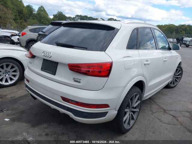 WA1JCCFS3JR025830 Audi Q3 2.0t Premium/2.0t Sport Premium