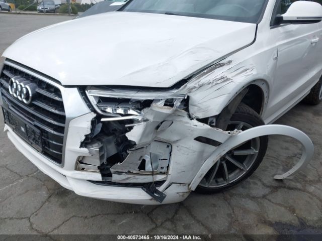 WA1JCCFS3JR025830 Audi Q3 2.0t Premium/2.0t Sport Premium