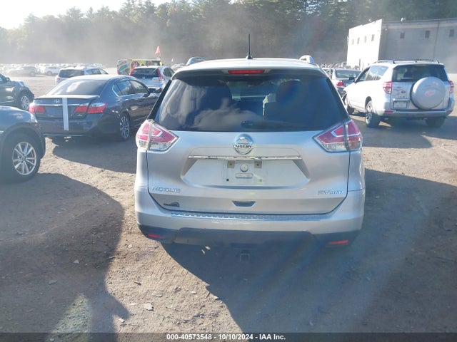 Nissan ROGUE SV 2015 KNMAT2MV9FP560418 Image 16