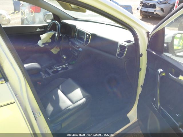 KNDPNCAC5J7481205 KIA Sportage Ex