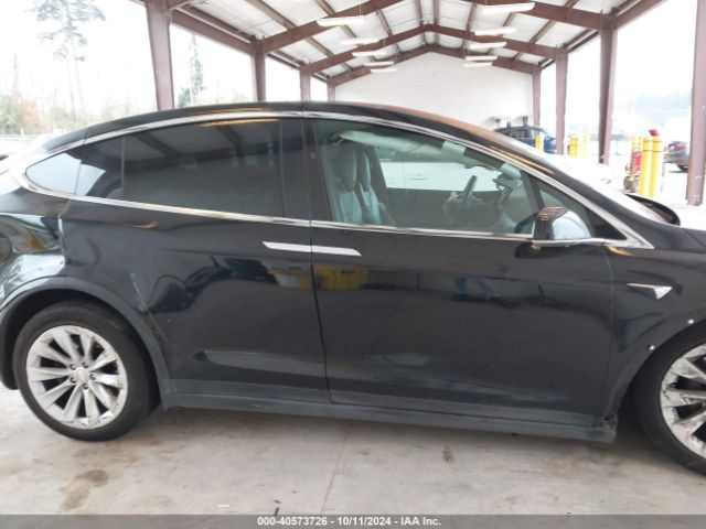 5YJXCBE27HF045672 Tesla Model X 100d/75d/90d