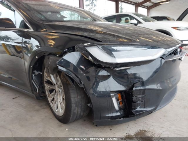 5YJXCBE27HF045672 Tesla Model X 100d/75d/90d