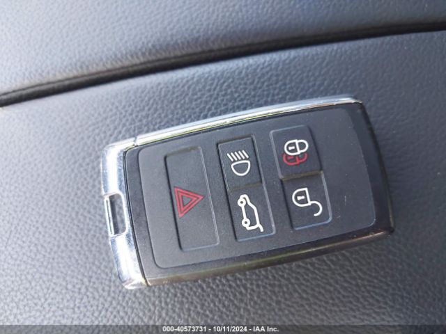 SALZL2FX5NH172251 Land Rover Range Rover Evoque R-dynamic Se