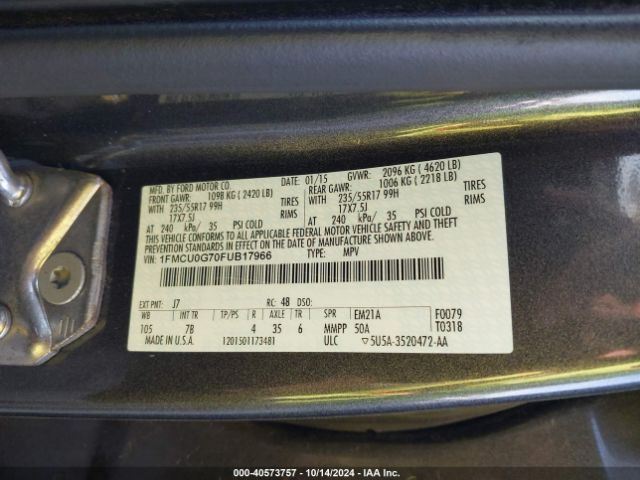 1FMCU0G70FUB17966 Ford ESCAPE SE