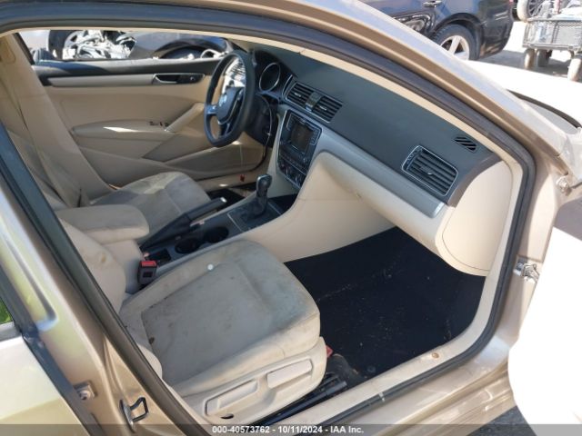 1VWAA7A31JC002890 Volkswagen Passat 2.0t R-line/2.0t S