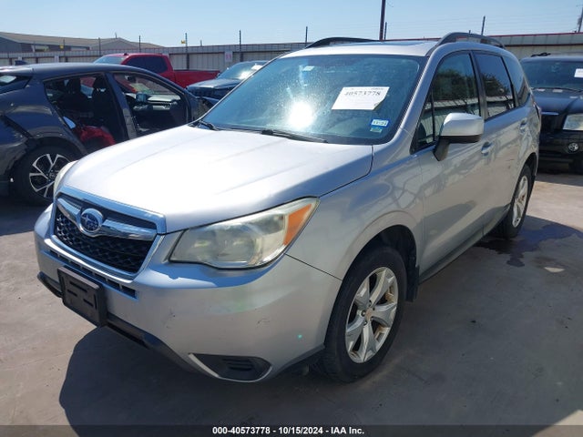 Subaru Forester 2.5i Premium 2015 JF2SJADC1FH462126 Image 2