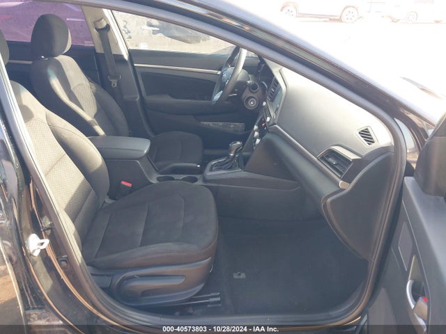 5NPD84LF3LH540788 Hyundai ELANTRA SEL