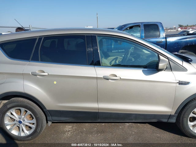 Ford ESCAPE SE 2017 1FMCU0GD1HUB51357 Image 14
