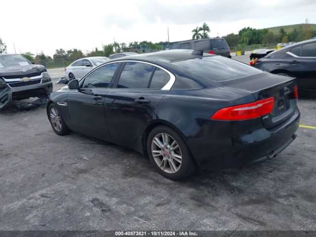 2017 JAGUAR XE SAJAD4BG4HA956227 Photo 2