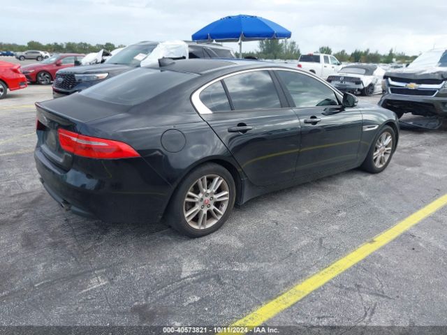 2017 JAGUAR XE SAJAD4BG4HA956227 Photo 3