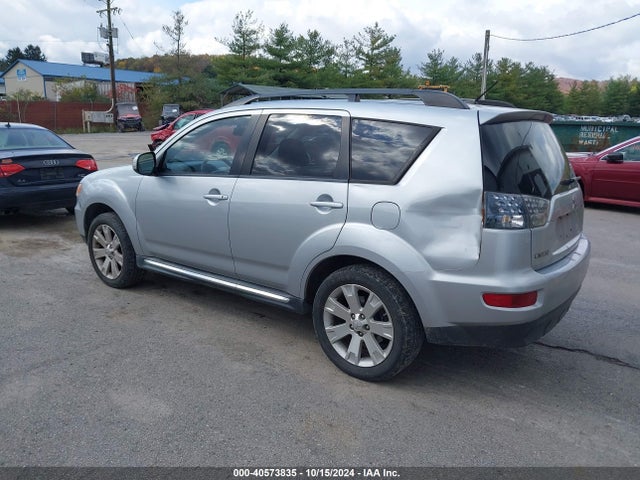 2012 MITSUBISHI OUTLANDER JA4JT3AW2CU000573 Photo 2
