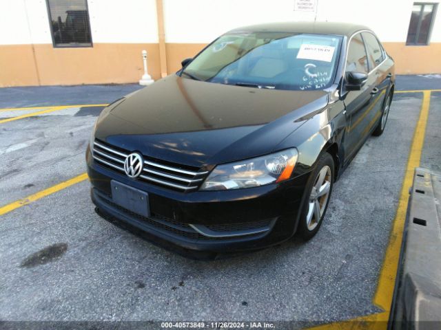 1VWAT7A32EC041617 Volkswagen Passat 1.8t Wolfsburg Edition
