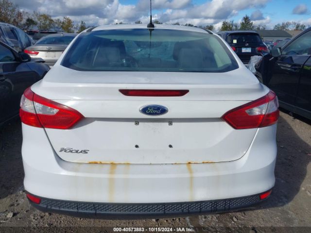 1FADP3E22EL279388 Ford FOCUS S