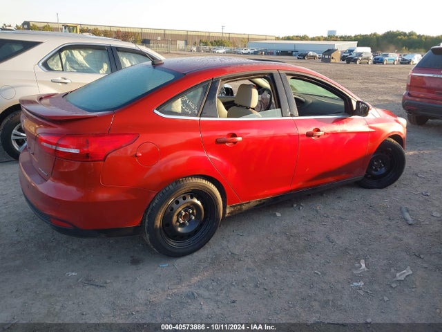 1FADP3J23JL249896 Ford Focus Titanium