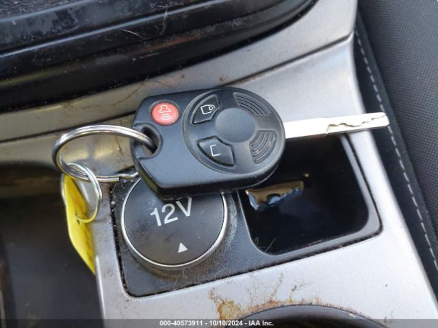 1FMCU9G99FUB25683 Ford ESCAPE SE