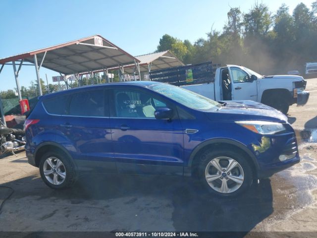 1FMCU9G99FUB25683 Ford ESCAPE SE