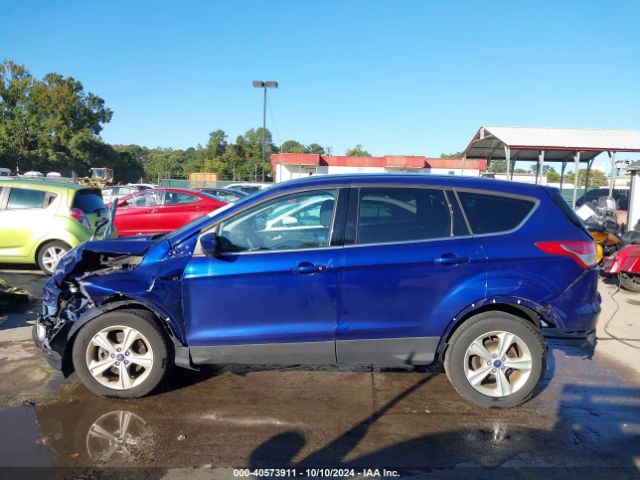 1FMCU9G99FUB25683 Ford ESCAPE SE