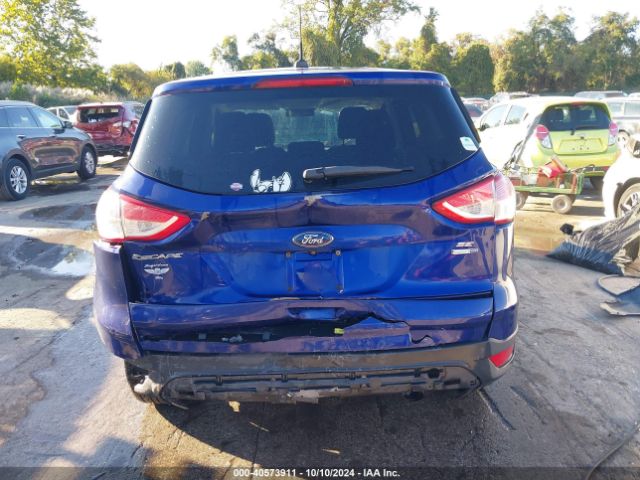 1FMCU9G99FUB25683 Ford ESCAPE SE