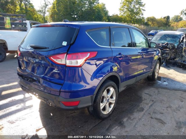 1FMCU9G99FUB25683 Ford ESCAPE SE