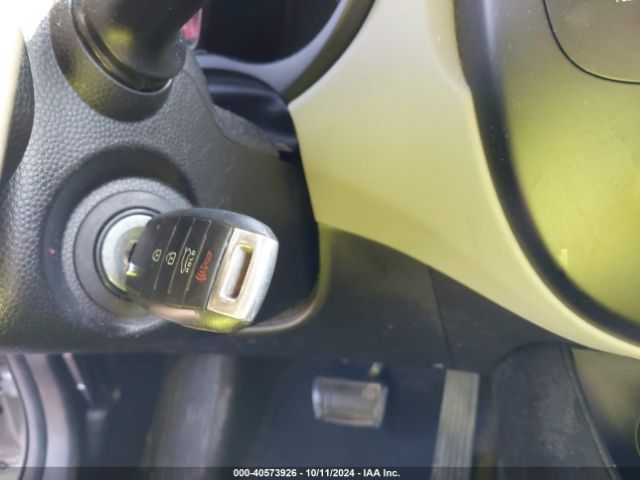 KNDJN2A26F7786565 KIA Soul