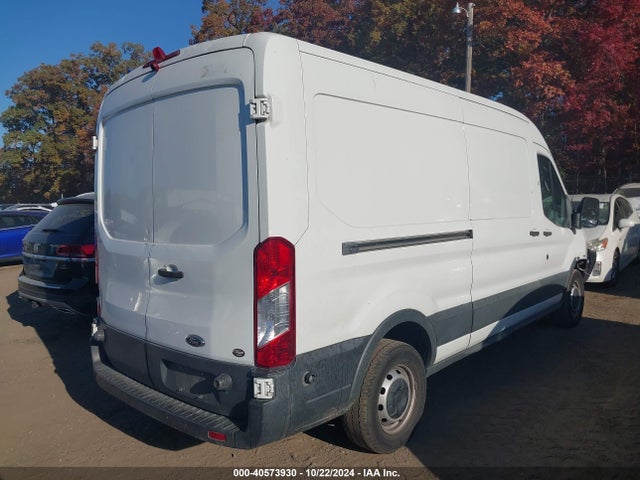 Ford Transit-150 2015 1FTNE2CMXFKA61418 Image 4