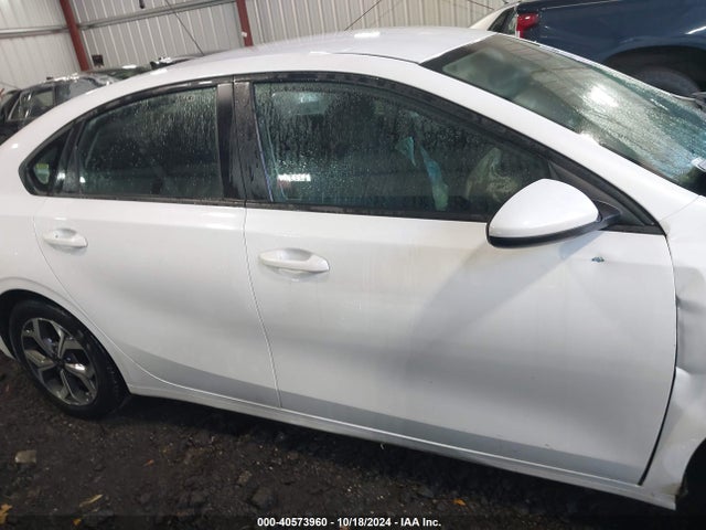 KIA Forte Lxs 2021 3KPF24AD7ME405556 Image 14