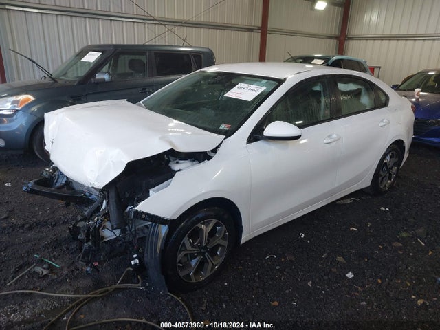 KIA Forte Lxs 2021 3KPF24AD7ME405556 Image 2