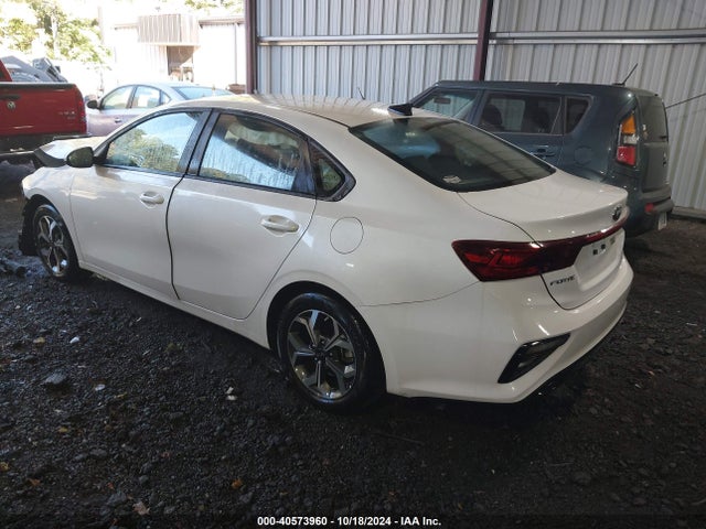 KIA Forte Lxs 2021 3KPF24AD7ME405556 Image 3