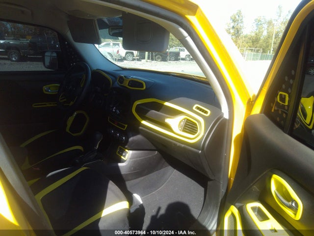 ZACCJAAB7HPE75554 Jeep Renegade Sport Fwd