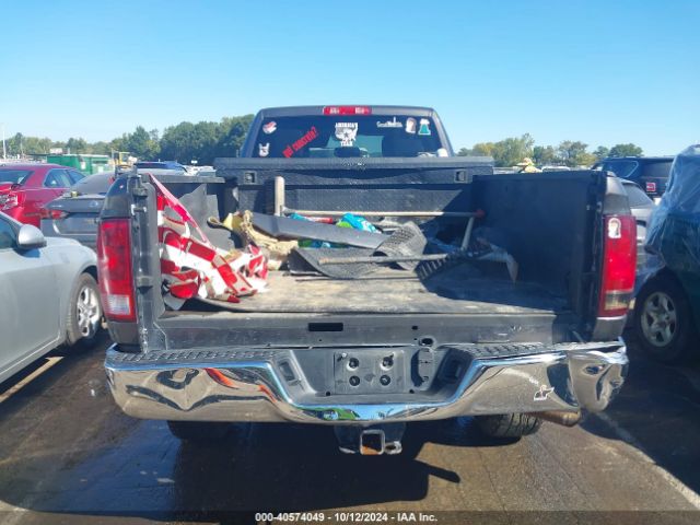 3C6UR5HJ3JG357257 RAM 2500 Tradesman  4x4 8' Box