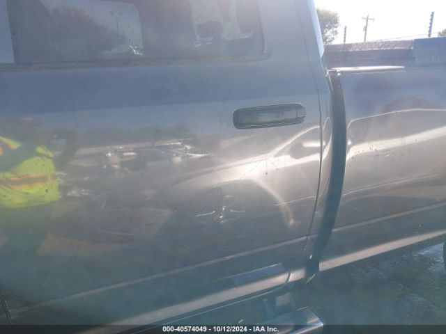 3C6UR5HJ3JG357257 RAM 2500 Tradesman  4x4 8' Box