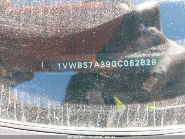 1VWBS7A39GC062829 Volkswagen Passat 1.8t Se