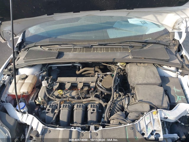 Ford Focus Titanium 2014 1FADP3N25EL452837 Image 10
