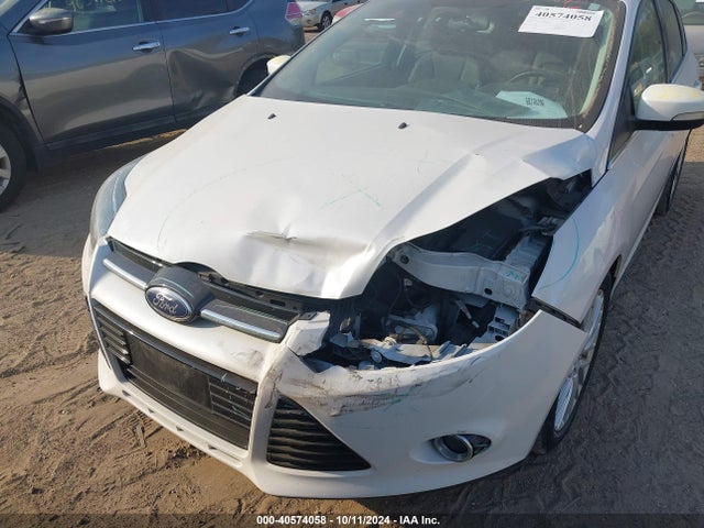 Ford Focus Titanium 2014 1FADP3N25EL452837 Image 6