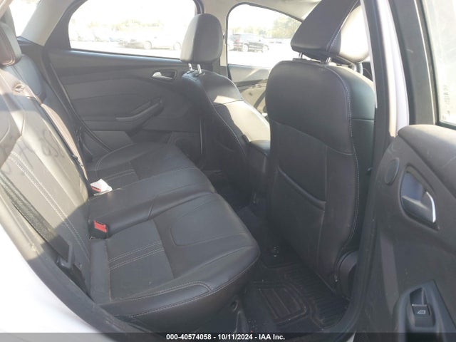 Ford Focus Titanium 2014 1FADP3N25EL452837 Image 8