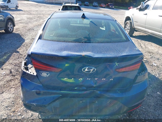 Hyundai ELANTRA SEL 2019 5NPD84LF3KH434713 Image 17