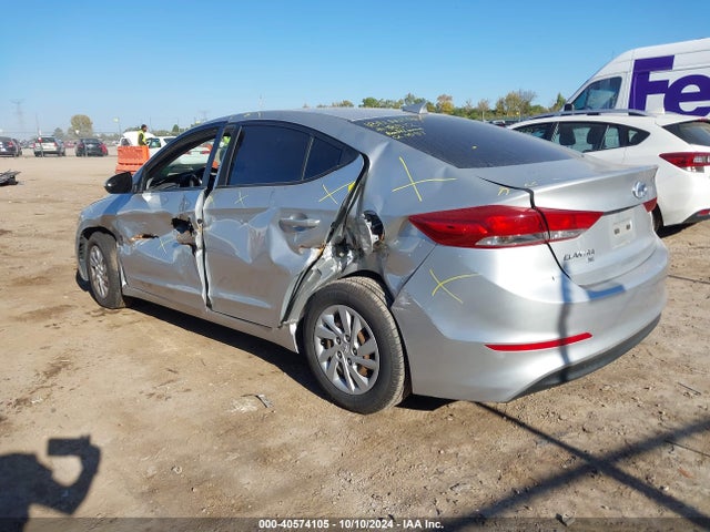 5NPD74LF0JH393295 Hyundai ELANTRA SE