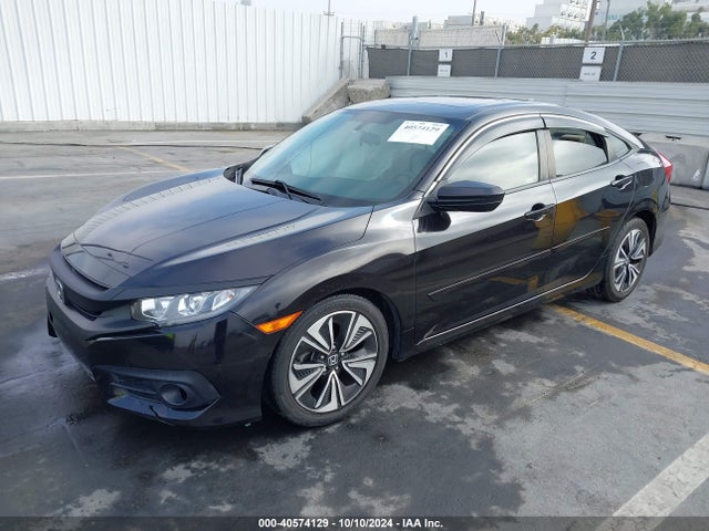 Honda Civic Ex-t 2018 JHMFC1F3XJX010972 Image 2