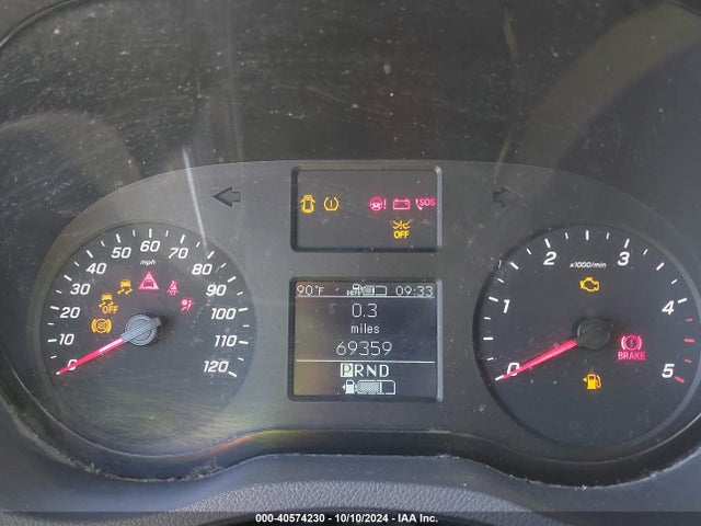 W1W4DBHY3MT053781 Mercedes-Benz Sprinter 2500 Standard Roof I4 Diesel