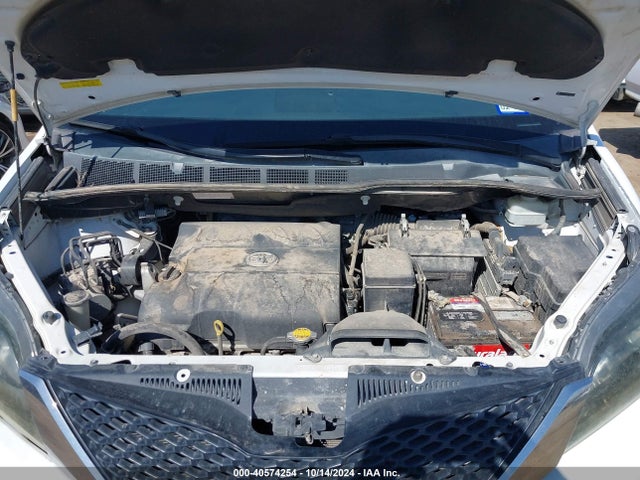Toyota Sienna Se 8 Passenger 2014 5TDXK3DC8ES433942 Image 10