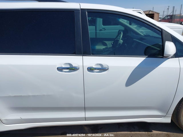 Toyota Sienna Se 8 Passenger 2014 5TDXK3DC8ES433942 Image 14