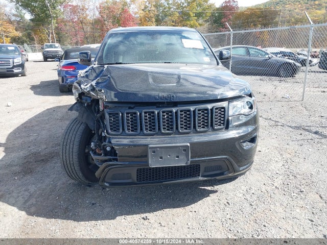 1C4RJFAG5MC529970 Jeep Grand Cherokee Laredo X 4x4